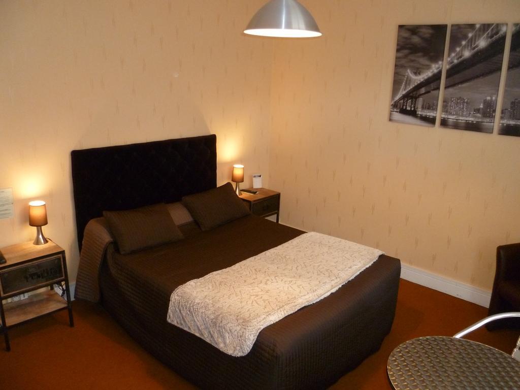 Hotel La Residence Villeneuve-sur-Lot Zimmer foto