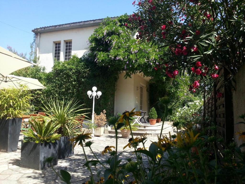 Hotel La Residence Villeneuve-sur-Lot Exterior foto